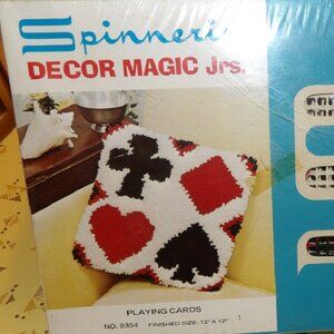 Spinnerin Decor Magic Jrs Playing Cards 9354 Latch Hook Kit 12" x 12" New Unused